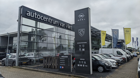 Autocentrum Van Vliet Woerden | Botnische Golf